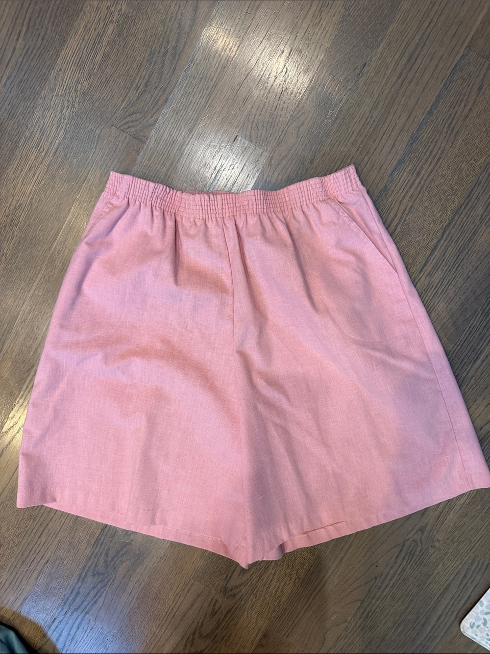 Set of Five Elastic Waist Shorts  in Pink, Cream, Sage - Picture 2 of 3
